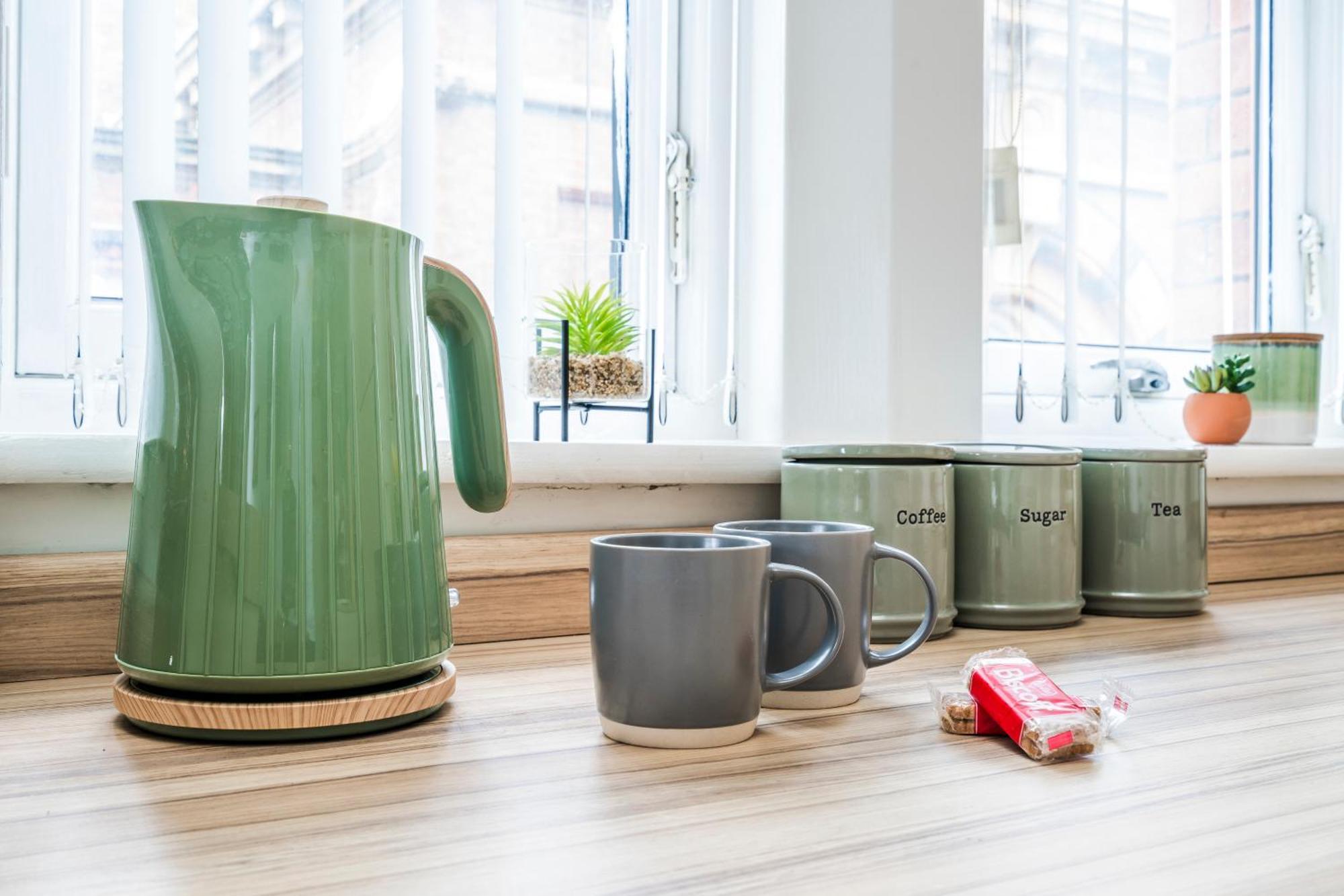 Cavern Quarters, Beautiful Two Bedroom City Centre Apartment By Garudy Serviced Apartments And Short Lets - Perfect For Longer Stays Liverpool Eksteriør billede
